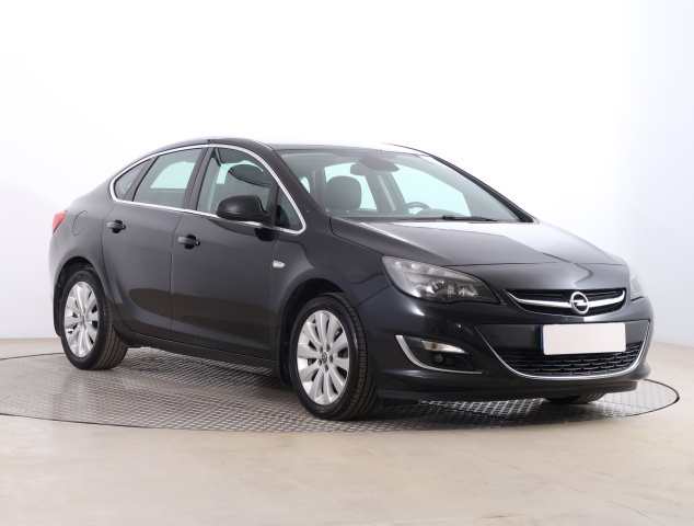 Opel Astra 2014