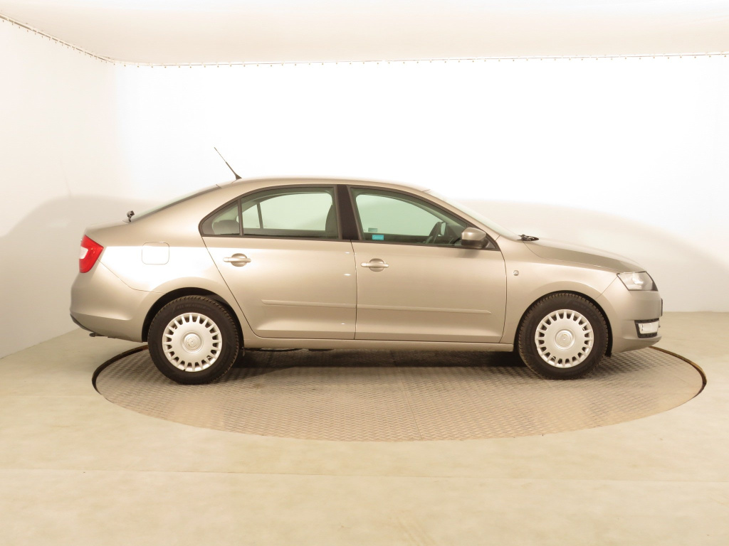 Škoda Rapid