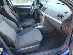 Opel Astra 2009
