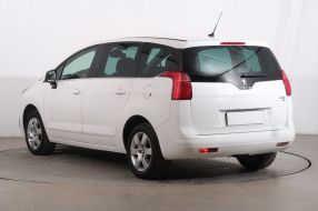 Peugeot 5008 - 2014