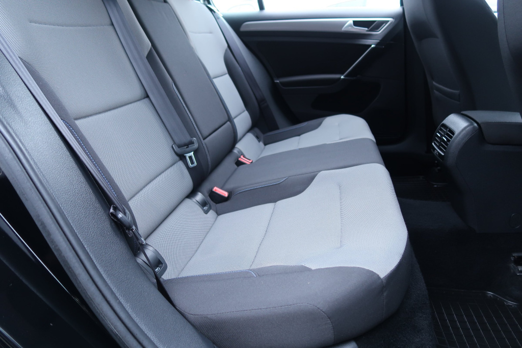 Volkswagen e-Golf
