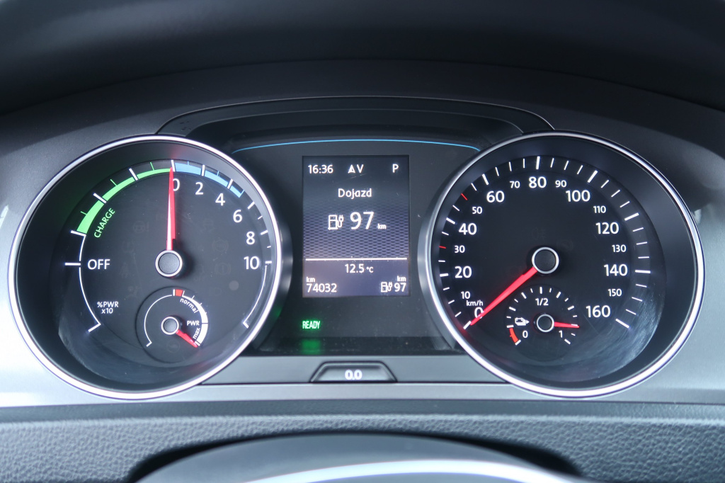 Volkswagen e-Golf