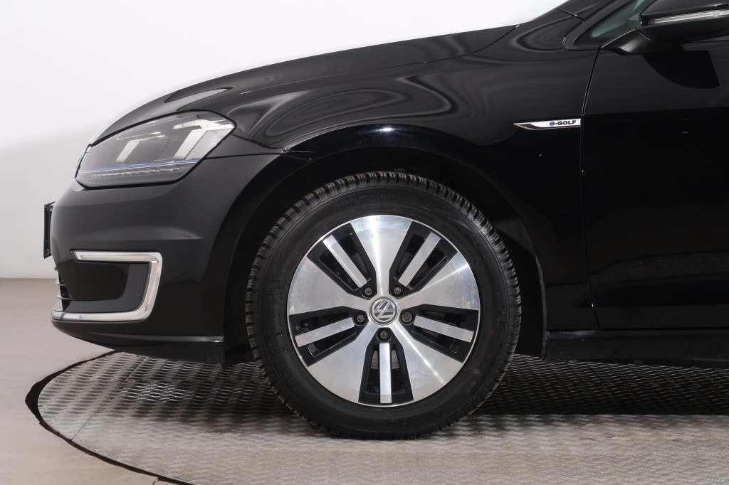 Volkswagen e-Golf