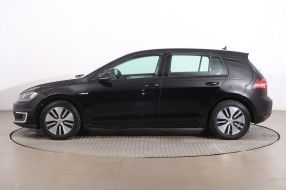 Volkswagen e-Golf - 2016