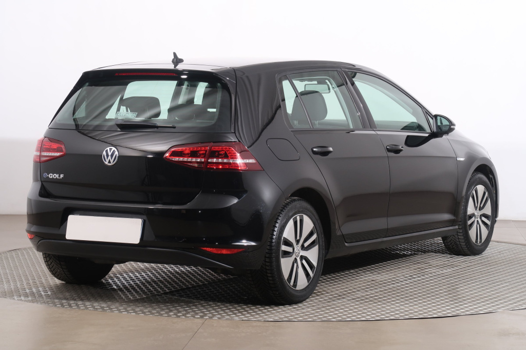 Volkswagen e-Golf