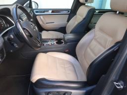 Volkswagen Touareg 2016