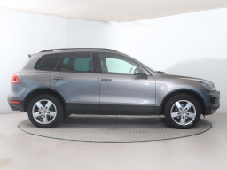 Volkswagen Touareg 2016