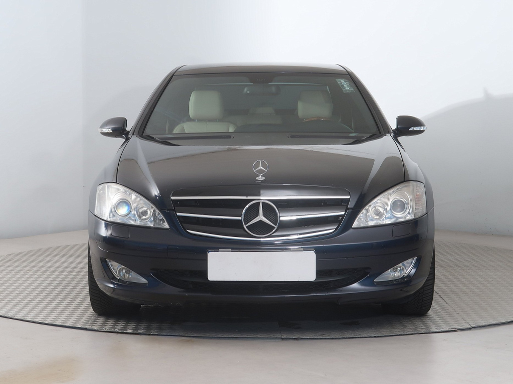 Mercedes-Benz S