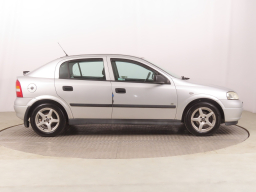 Opel Astra 2005