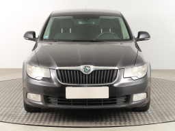 Škoda Superb 2010