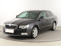 Škoda Superb 2010