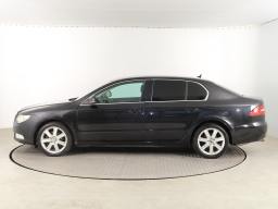 Škoda Superb 2010
