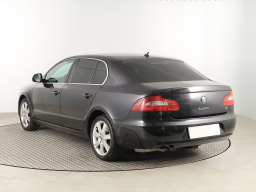 Škoda Superb 2010