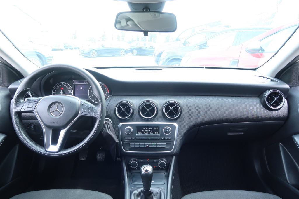 Mercedes-Benz A