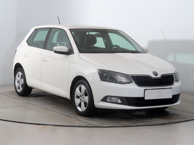 Škoda Fabia 2015