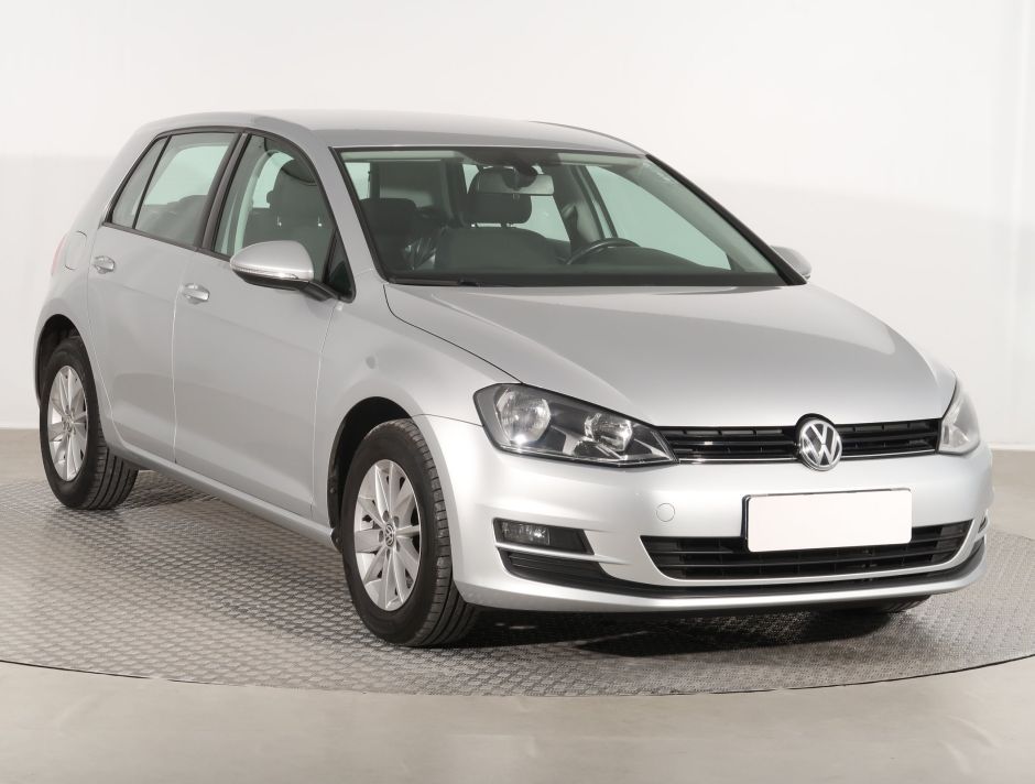 Volkswagen Golf - 2014
