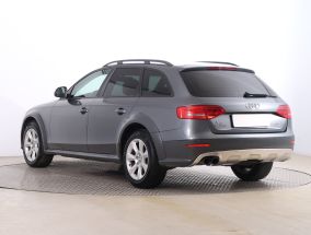 Audi Allroad A4 - 2012