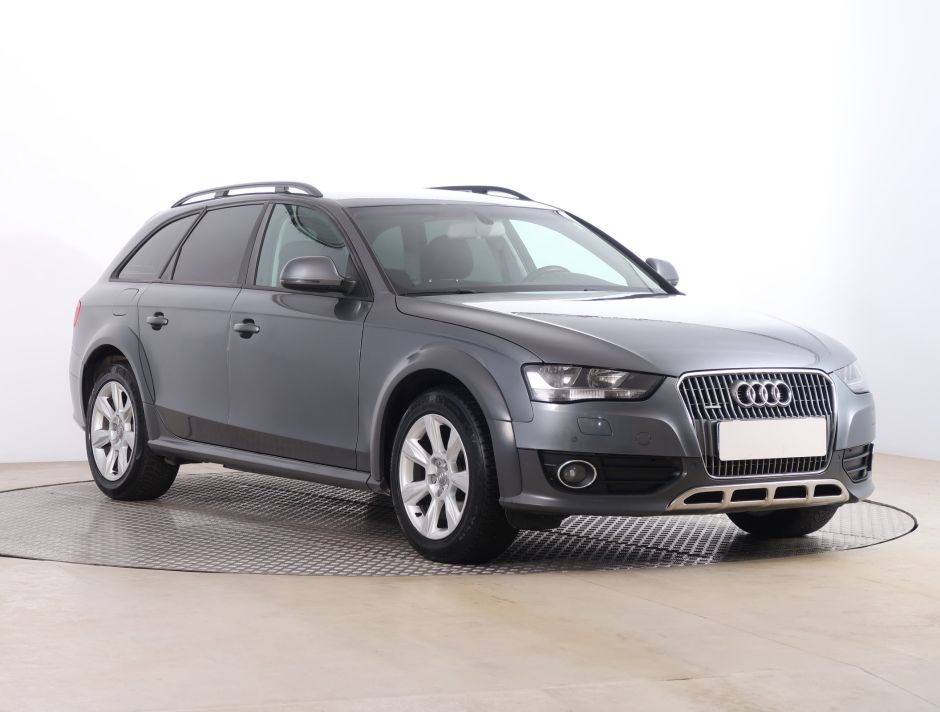 Audi Allroad A4 - 2012