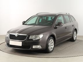Skoda Superb - 2011