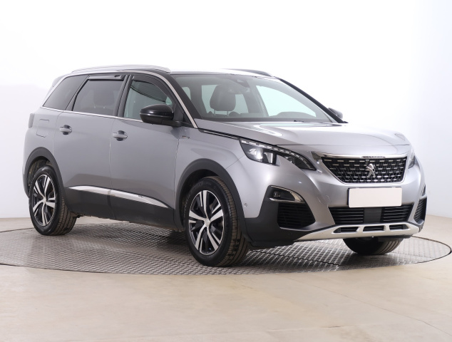 Peugeot 5008 2020