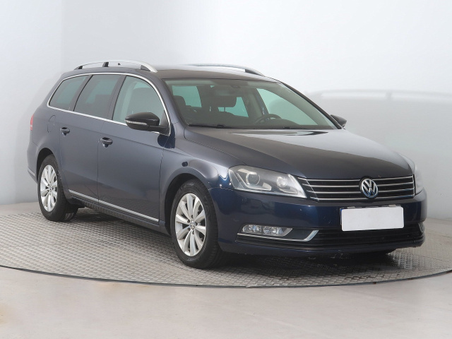Volkswagen Passat, 2014