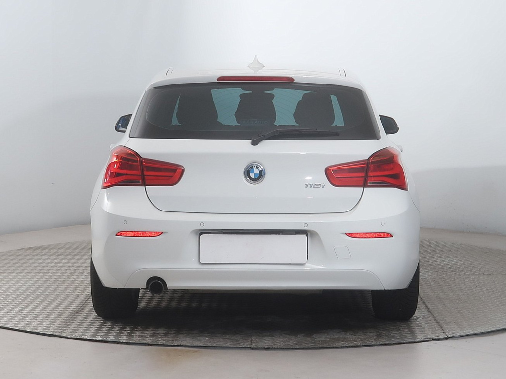 BMW 1