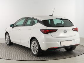 Opel Astra - 2017