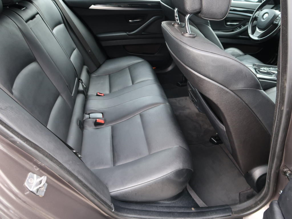 BMW 5