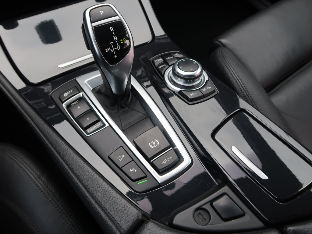 BMW 5