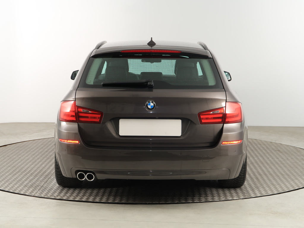 BMW 5