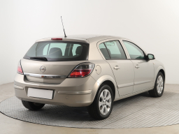 Opel Astra 2008