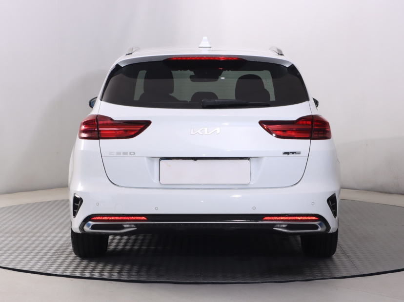 Kia Ceed, 2025