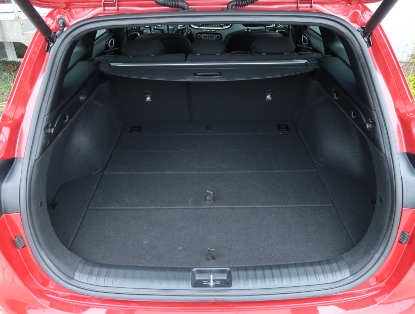 Kia Ceed, 2025