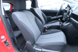 Mazda 2 2008
