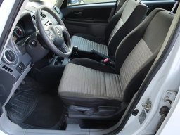 Suzuki SX4 2011