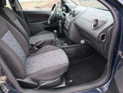 Ford Fiesta 2004