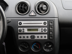 Ford Fiesta 2004