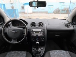 Ford Fiesta 2004