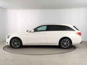 Mercedes-Benz C - 2015