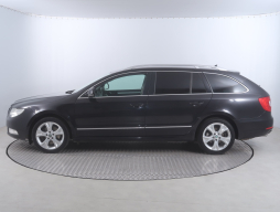 Škoda Superb 2013