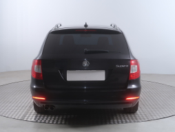 Škoda Superb 2013