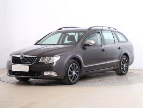 Skoda Superb - 2011