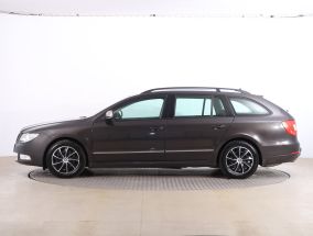 Skoda Superb - 2011