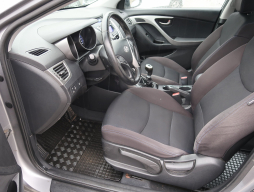 Hyundai Elantra 2011