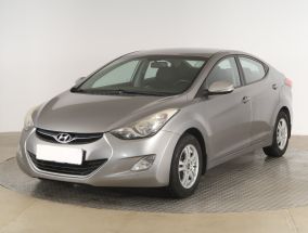 Hyundai Elantra - 2011