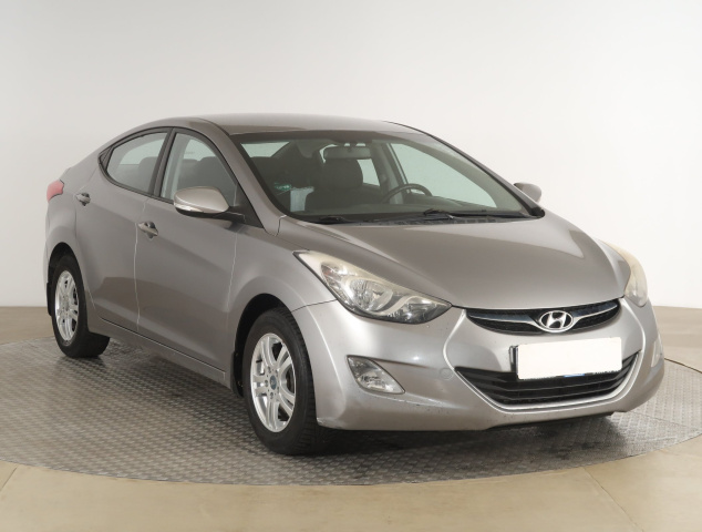 Hyundai Elantra 2011