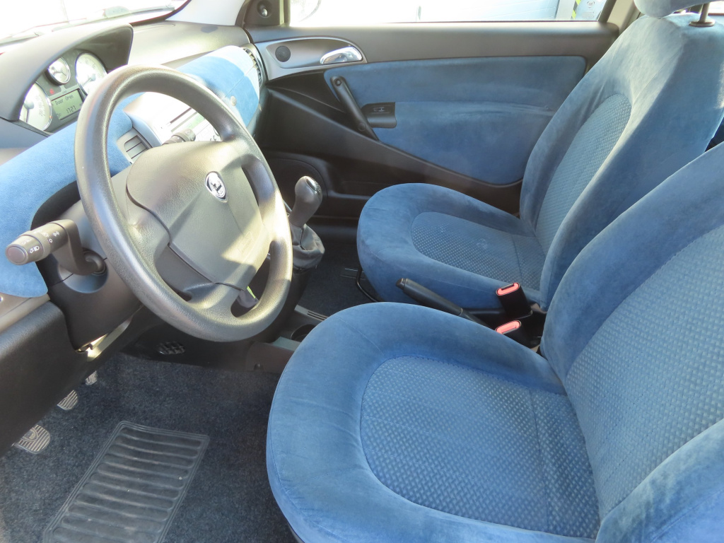 Lancia Ypsilon