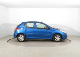 Peugeot 206 2011