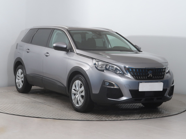 Peugeot 5008 2020