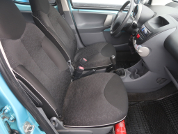 Peugeot 107 2011